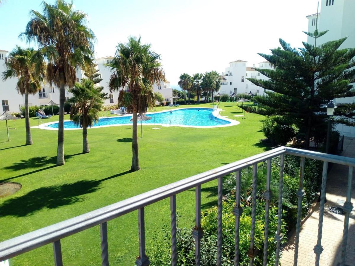 3 Bedrooms With Pool & Parking, Close To Sea And Gibraltar 马尼尔瓦 外观 照片